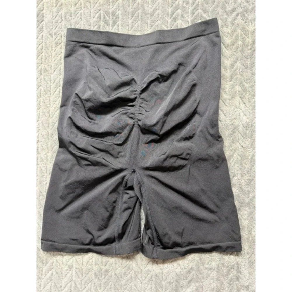 Maidenform Womens Black High Waist Ruched Back Shapewear Shorts 12827 XL 0419